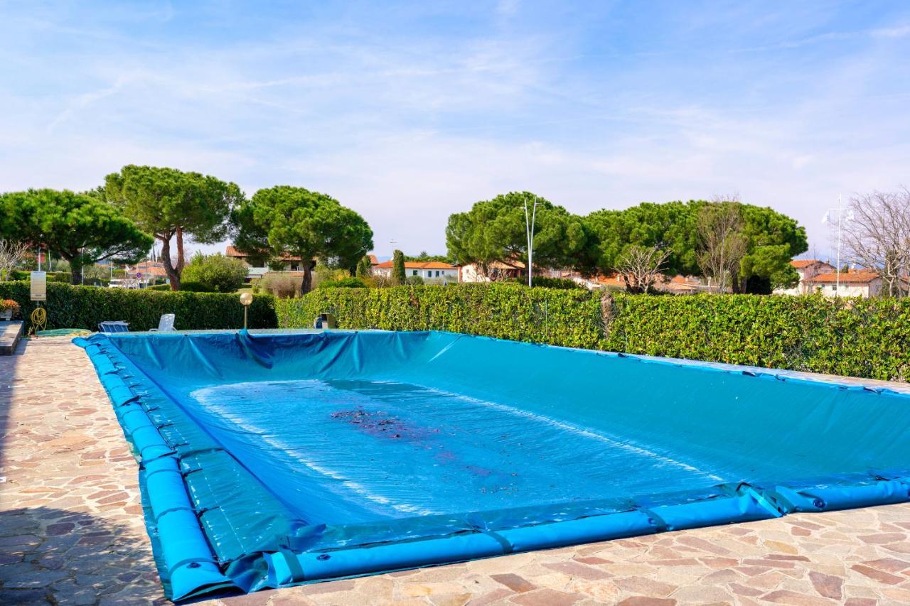 Azzurra Suite - Monolocale Con Piscina E Wifi Сірміоне Екстер'єр фото