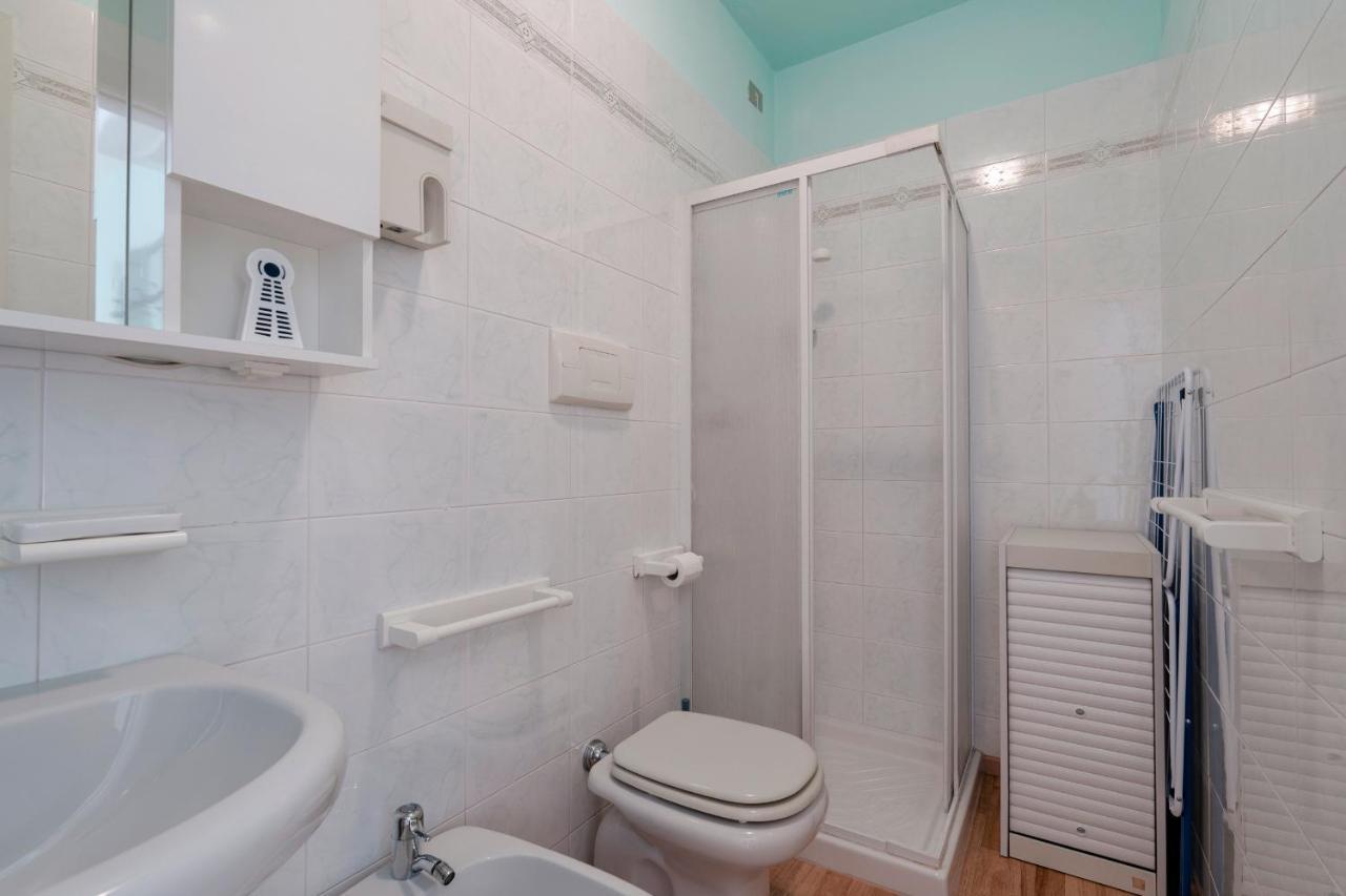 Azzurra Suite - Monolocale Con Piscina E Wifi Сірміоне Екстер'єр фото